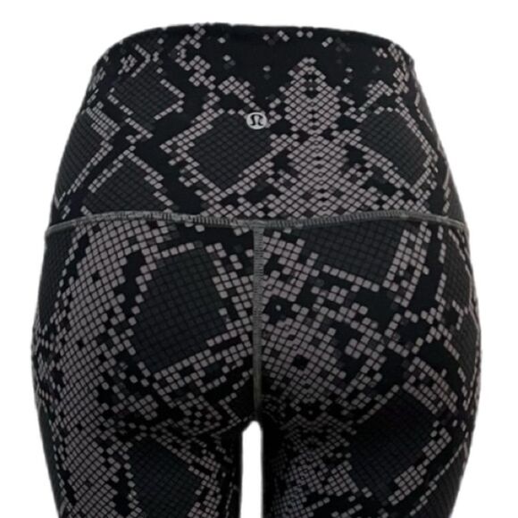 Lululemon wunder under High Rise pant-excellent used condition 6 black gray 25” - Picture 4 of 8